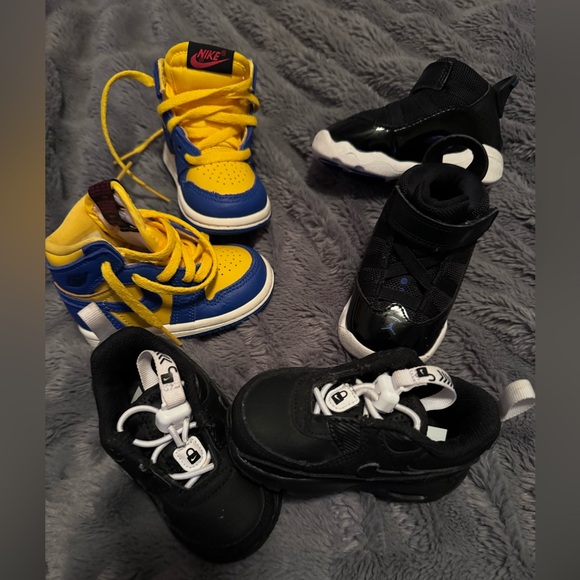 Kids shoes size 4c all three pairs together - Picture 1 of 1